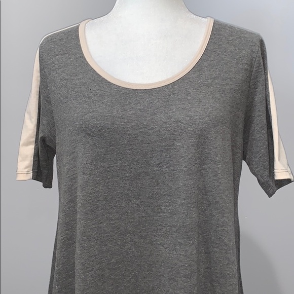 LuLaRoe Simply Comfortable Shirt Size Smal… - Picture 2 of 5